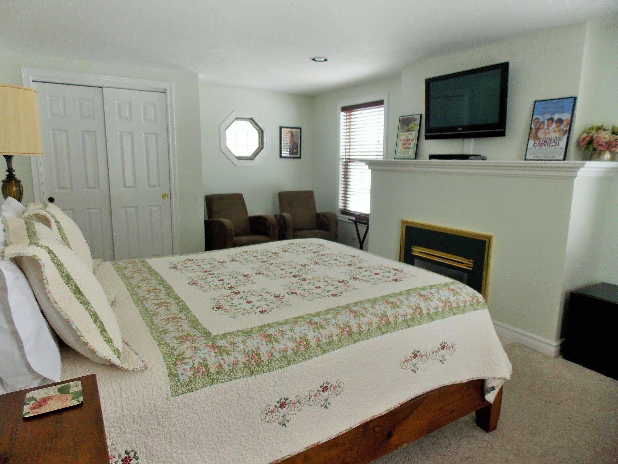 Finlay House Bed And Breakfast Niagara - On - The - Lake Eksteriør bilde